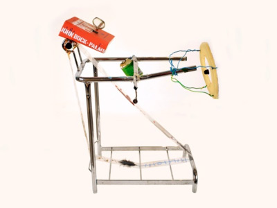 John Bock. Die Schritte in. Zwolf Uhr Mittags’. 2009