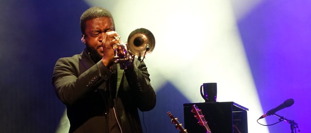 Melody Gardot med band